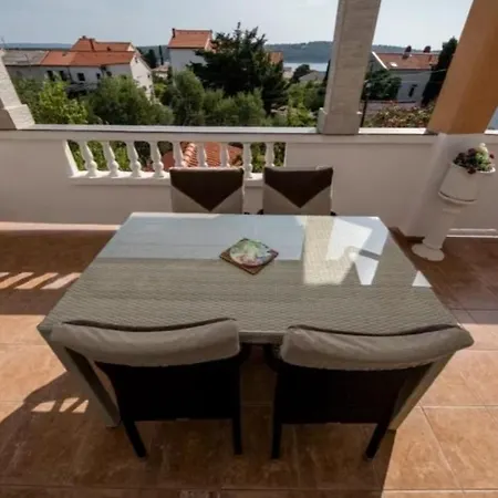 With Parking Space Barbat, Rab - 23817 Appartamento *